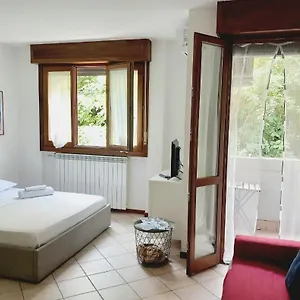 La Casa Sul Bosco Côme